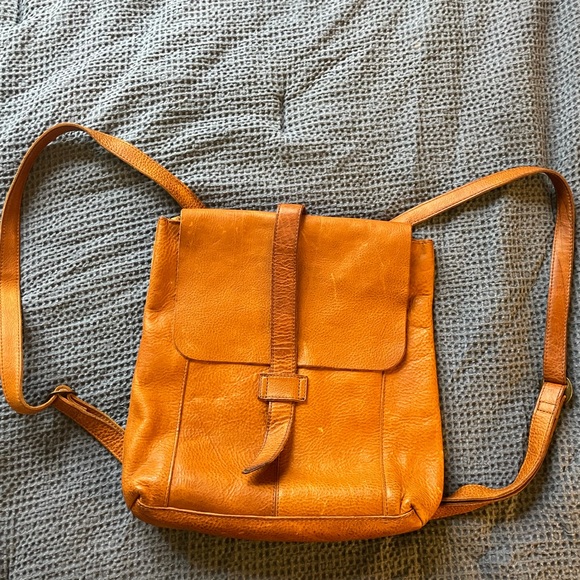 Daluth Trading Company Leather Backpack and Large Purse - Picture 1 of 3